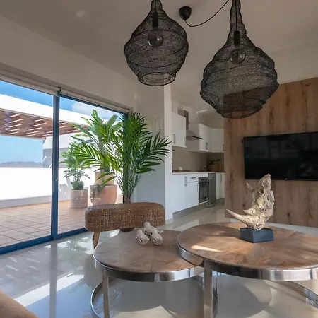 Maday By Villalia Playa Blanca (Lanzarote)